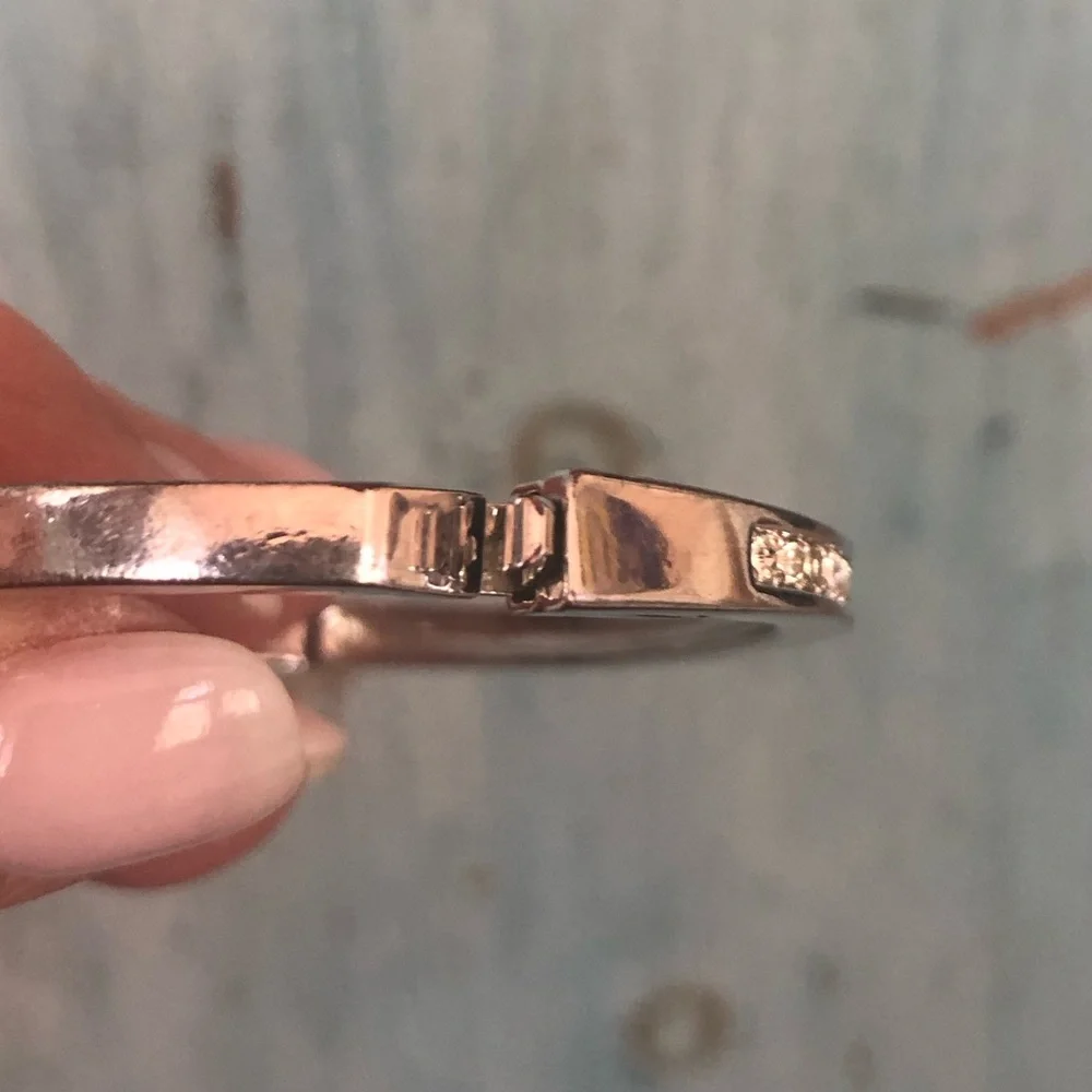 Swarovski sterling silver hinged bracelet loaded with Swarovski crystals - Picture 6 of 10